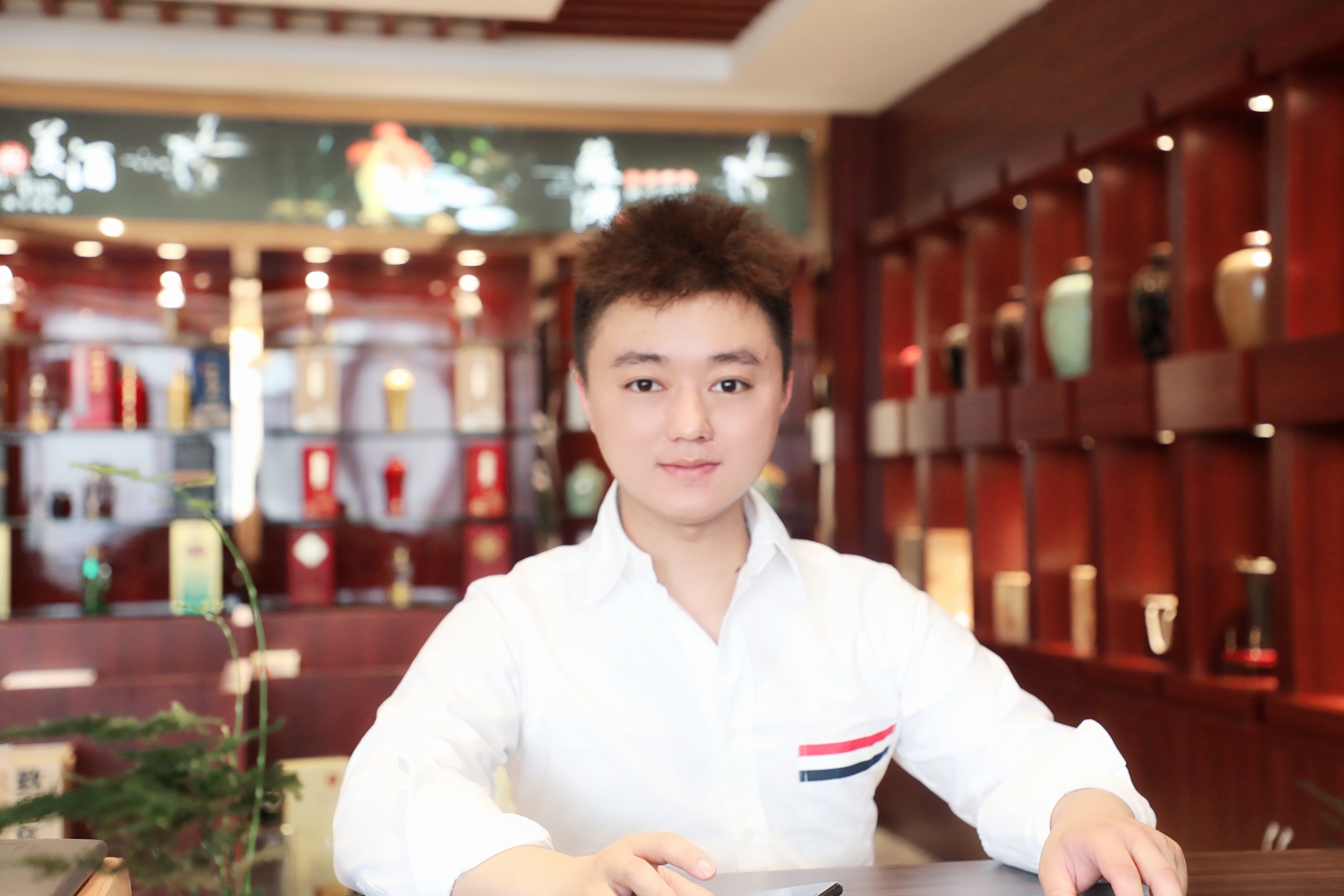 专访｜王嘉宇：第八代酿酒传人的守与破，行业调整期，把酒体还给消费者